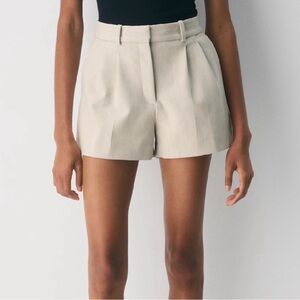Aritzia Babaton Shorts